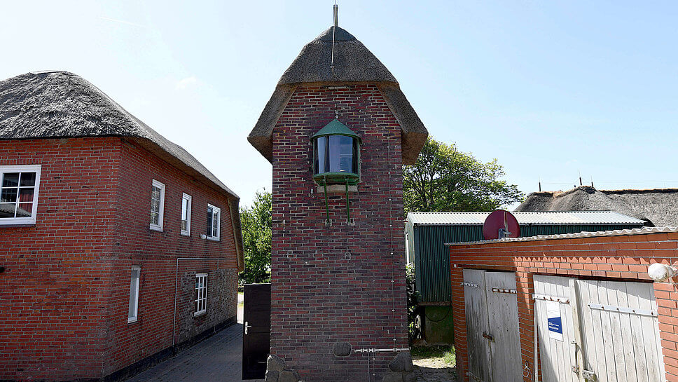 Der kleinste Leuchtturm Deutschlands auf Hallig Oland